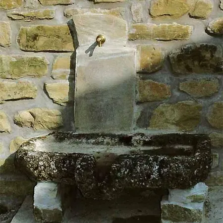 Le Fontanelle Apartmán Castel del Rio
